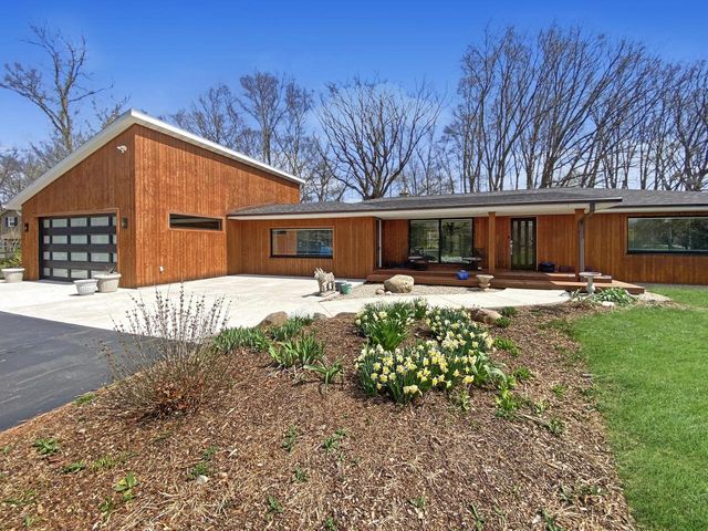 1311 41st AVENUE, Kenosha, WI 53144