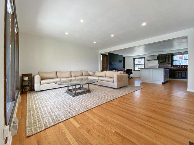 1311 41st AVENUE, Kenosha, WI 53144