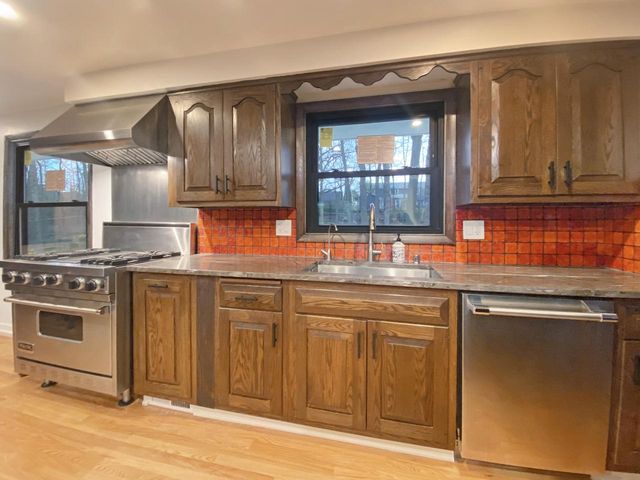 1311 41st AVENUE, Kenosha, WI 53144