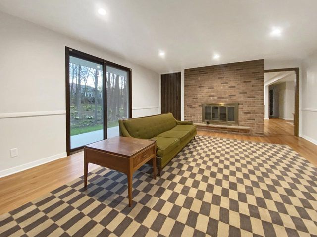 1311 41st AVENUE, Kenosha, WI 53144
