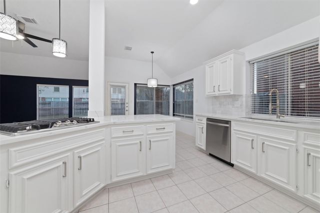 3323 Shadowfern Drive, Houston, TX 77082