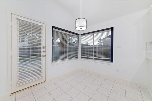 3323 Shadowfern Drive, Houston, TX 77082