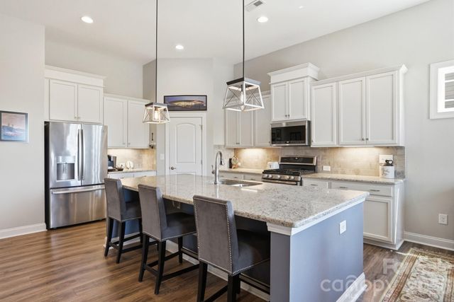 311 Conservancy Drive, Belmont, NC 28012