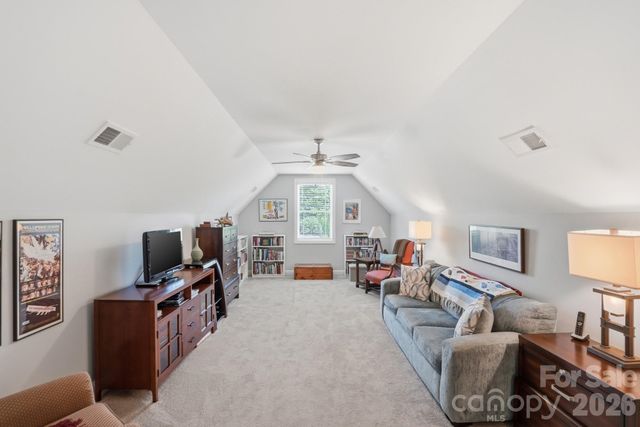 311 Conservancy Drive, Belmont, NC 28012