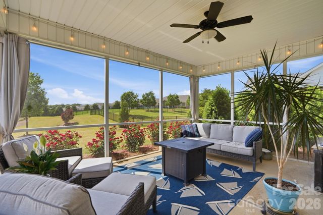 311 Conservancy Drive, Belmont, NC 28012