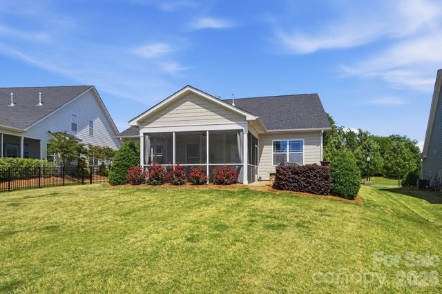 311 Conservancy Drive, Belmont, NC 28012