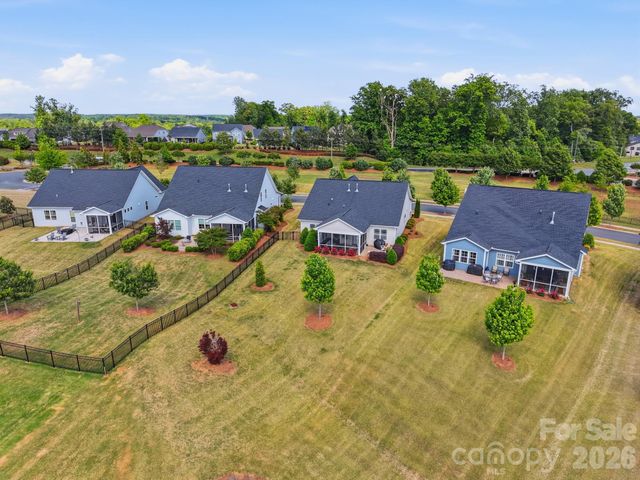 311 Conservancy Drive, Belmont, NC 28012