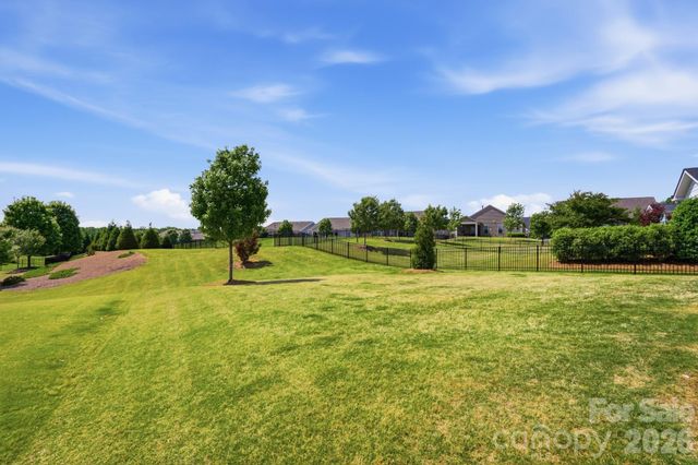 311 Conservancy Drive, Belmont, NC 28012