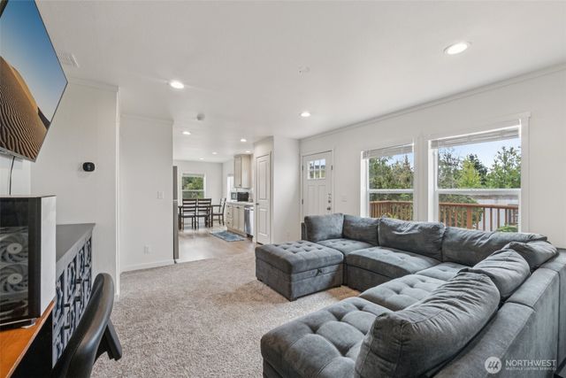 4604 Yorkshire Drive, Anacortes, WA 98221