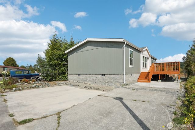 4604 Yorkshire Drive, Anacortes, WA 98221