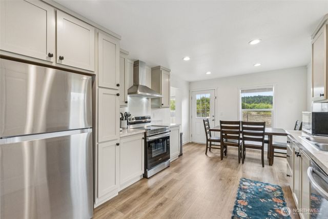 4604 Yorkshire Drive, Anacortes, WA 98221