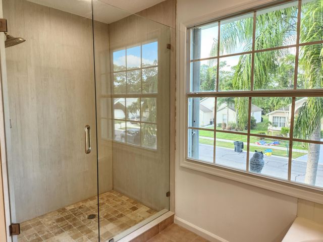 15188 Oak Chase Court, Wellington, FL 33414