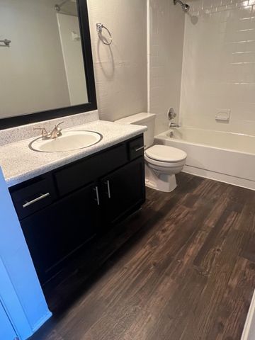 2015 Wesley Drive Apt K, Arlington, TX 76012