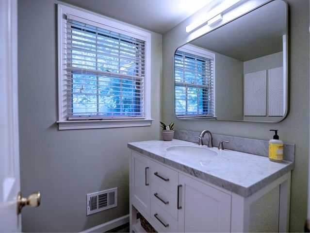 776 Monticello Way SE, Marietta, GA 30067