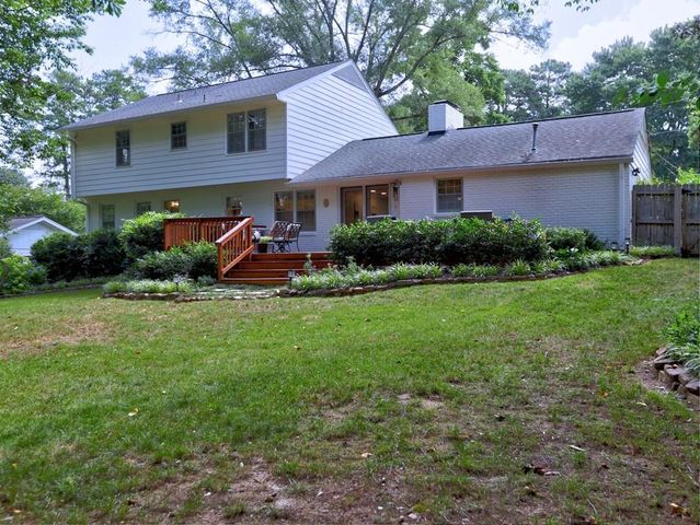 776 Monticello Way SE, Marietta, GA 30067