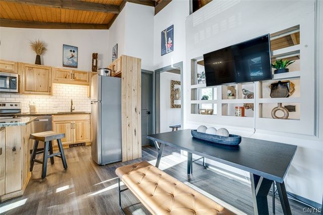 1996 Alpha Circle 5B, Virgil, NY 13045