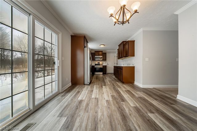 8708 Wakefield Run, North Ridgeville, OH 44039