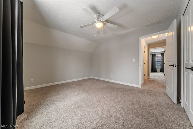 8708 Wakefield Run, North Ridgeville, OH 44039