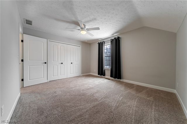 8708 Wakefield Run, North Ridgeville, OH 44039