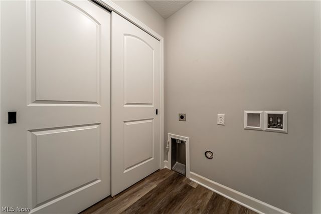 8708 Wakefield Run, North Ridgeville, OH 44039