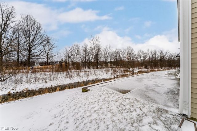 8708 Wakefield Run, North Ridgeville, OH 44039