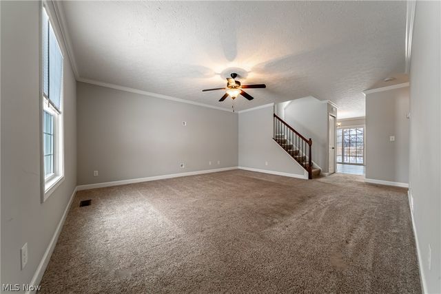 8708 Wakefield Run, North Ridgeville, OH 44039