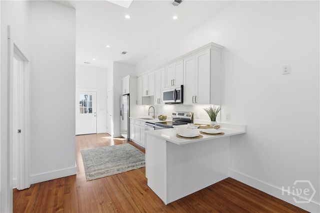 203 E 39th Street, Savannah, GA 31401