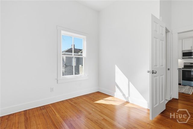 203 E 39th Street, Savannah, GA 31401