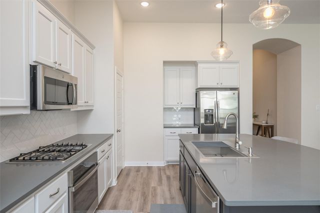 904 Nuthatch Court, Argyle, TX 76226