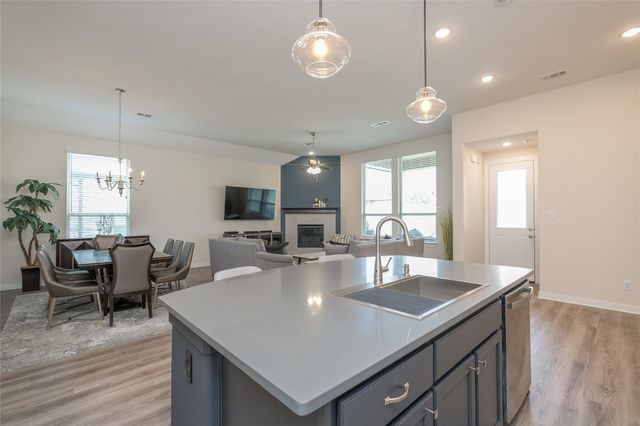 904 Nuthatch Court, Argyle, TX 76226