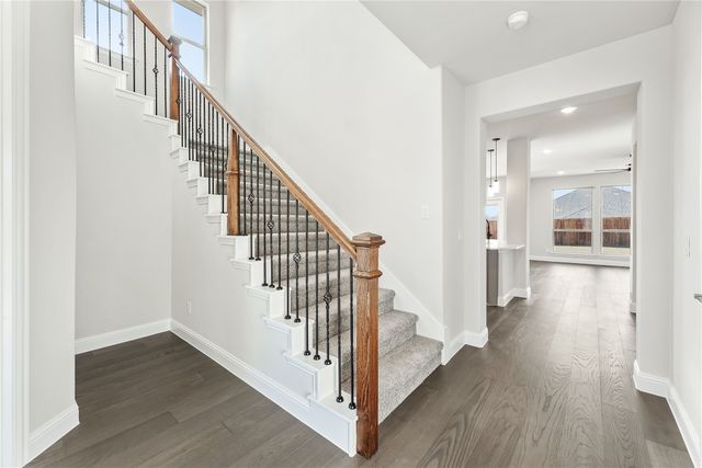 8 Grouse Circle, Sanger, TX 76266