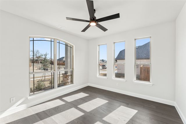 8 Grouse Circle, Sanger, TX 76266