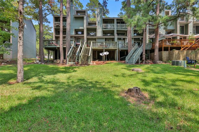 146 Villa Way, Coldspring, TX 77331