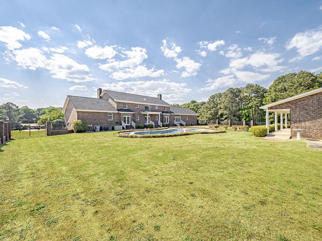 2219 Kings Mountain Drive, Dalzell, SC 29040