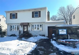 34 Atkins Terrace, East Rutherford, NJ 07073