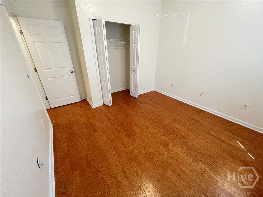 Image 10 of property listing at 50 Blue Oak Drive, Richmond Hill, GA 31324
