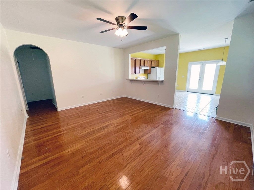 Image 3 of property listing at 50 Blue Oak Drive, Richmond Hill, GA 31324