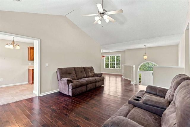 10 Seay Drive, Rome, GA 30161