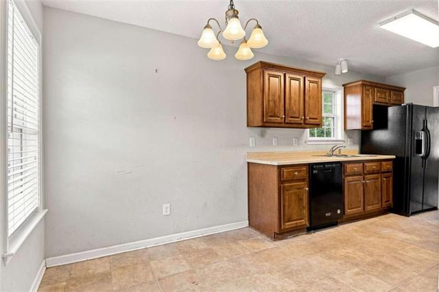 10 Seay Drive, Rome, GA 30161