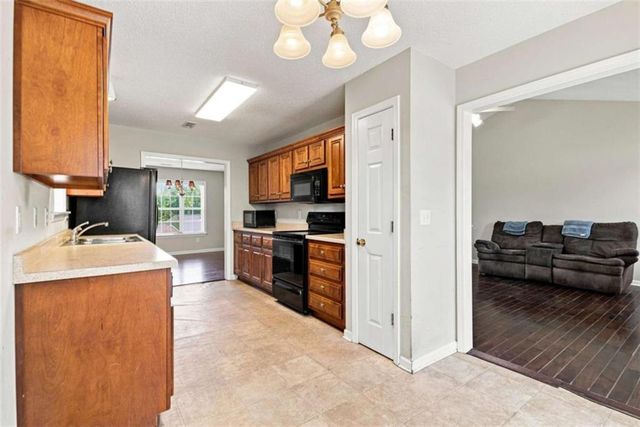 10 Seay Drive, Rome, GA 30161