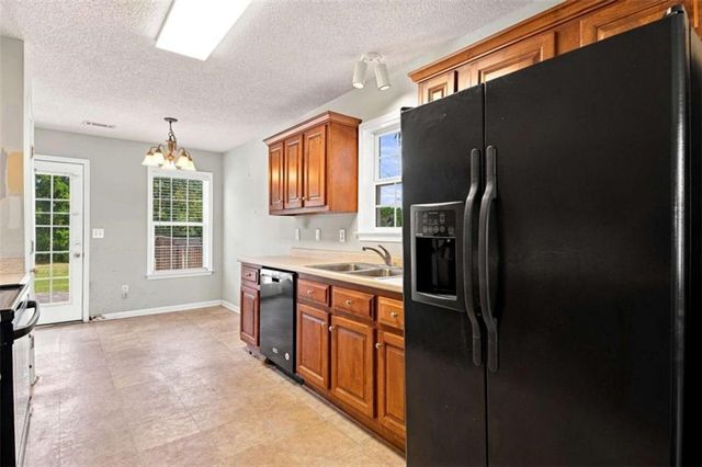 10 Seay Drive, Rome, GA 30161