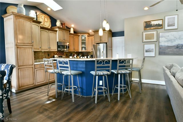1458 Birch Run Drive NE, Warren, OH 44483