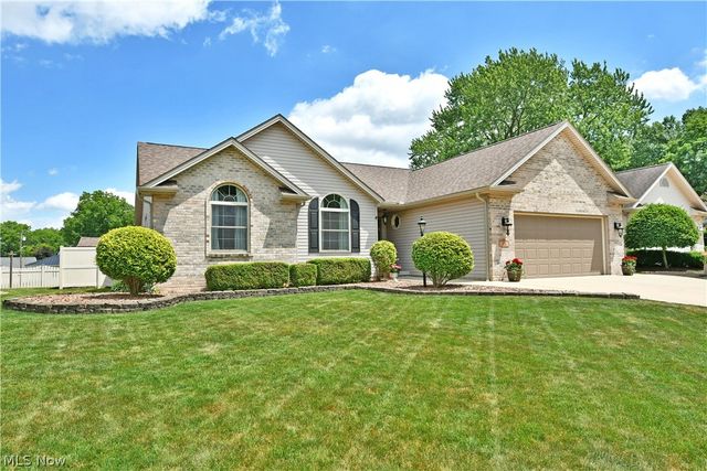 1458 Birch Run Drive NE, Warren, OH 44483
