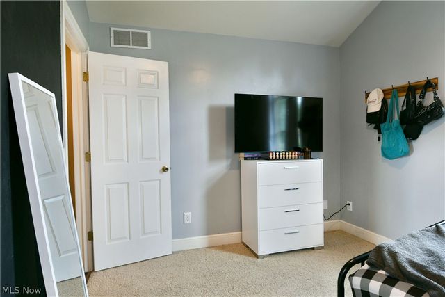 1458 Birch Run Drive NE, Warren, OH 44483