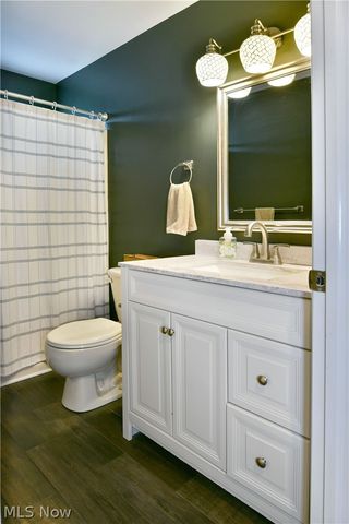 1458 Birch Run Drive NE, Warren, OH 44483