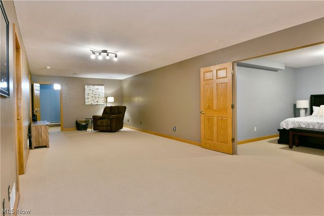 1458 Birch Run Drive NE, Warren, OH 44483