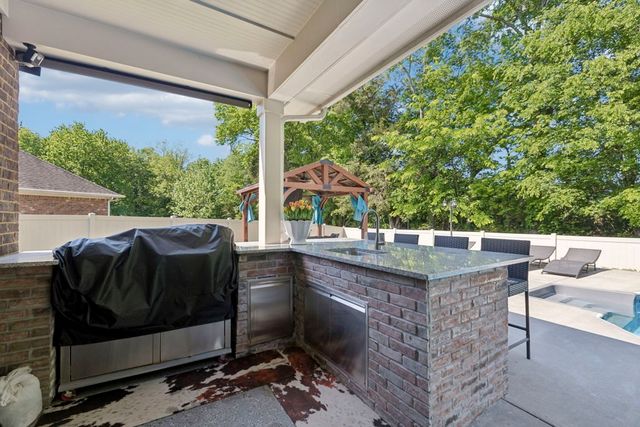 1413 Burrows Ave, Murfreesboro, TN 37129