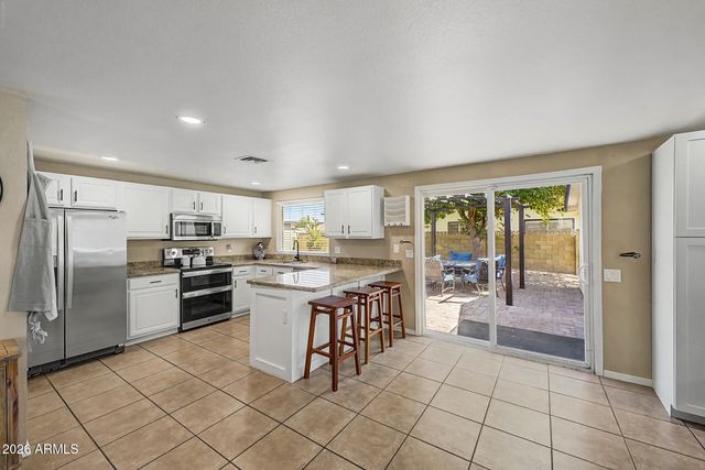 2115 N CENTRAL Drive, Chandler, AZ 85224