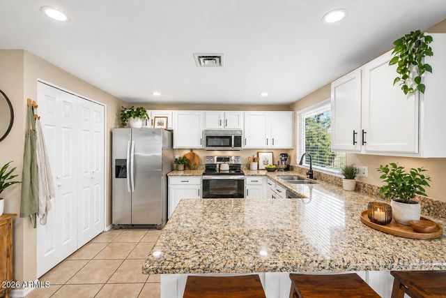 2115 N CENTRAL Drive, Chandler, AZ 85224