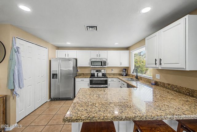 2115 N CENTRAL Drive, Chandler, AZ 85224